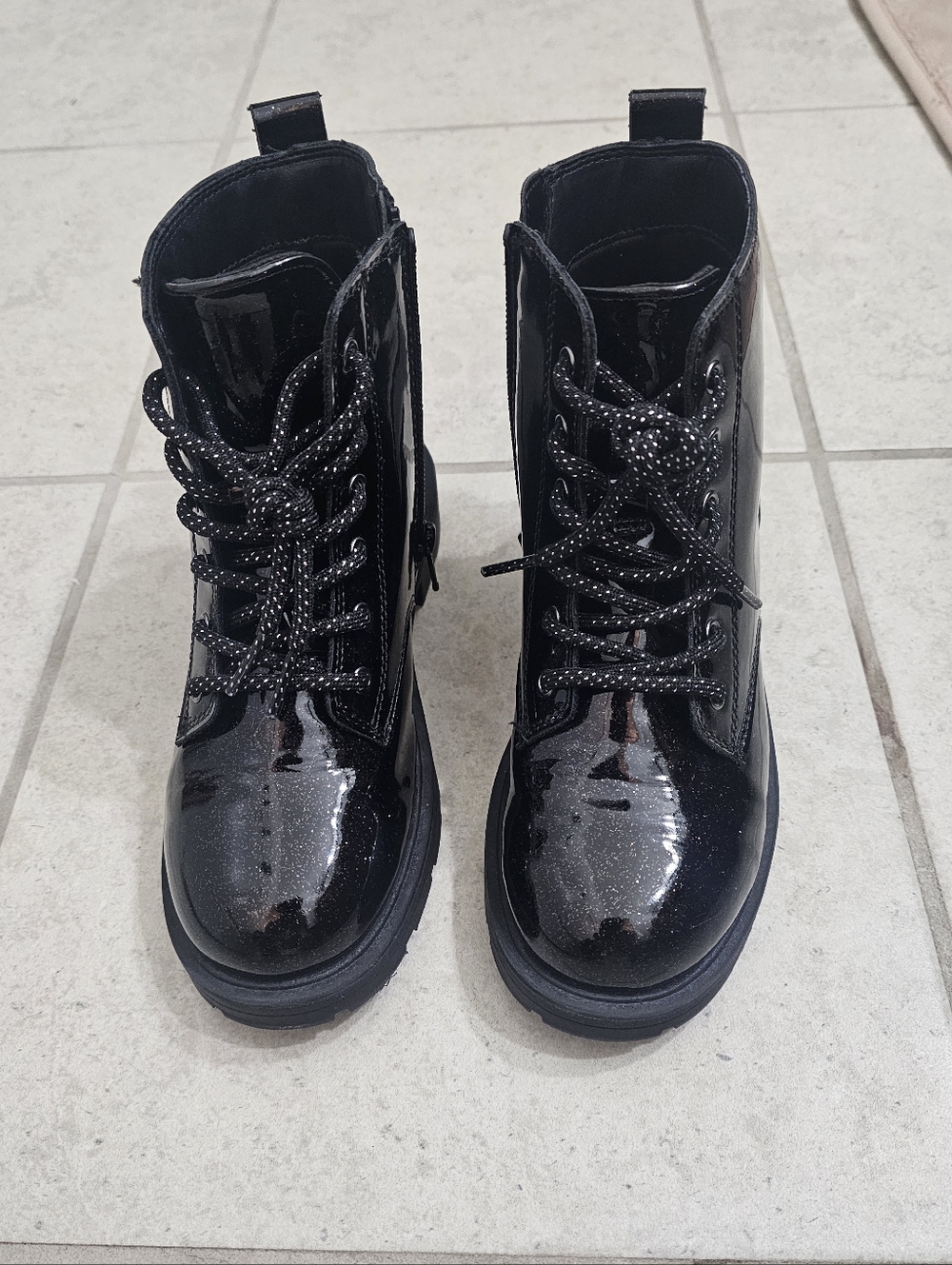Kids Lace-Up Boots - Picture 3 of 4